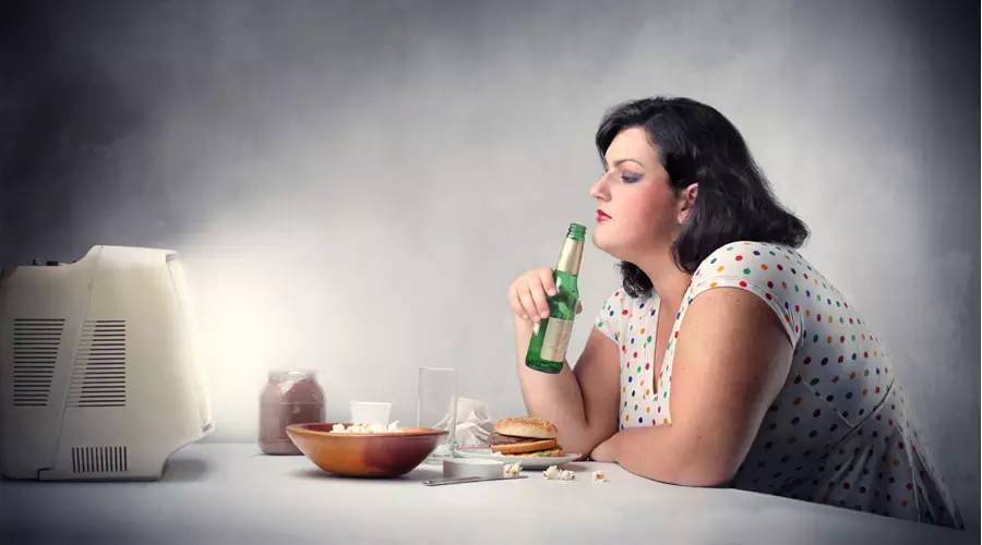 身體缺硒，這3個(gè)癥狀很明顯，你注意到了嗎