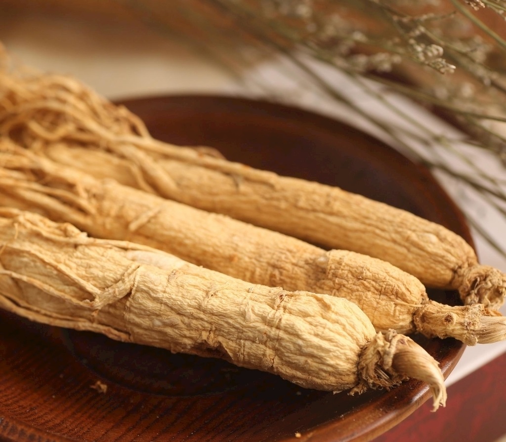 人參都說中老年人最適合吃，究其原因在這里