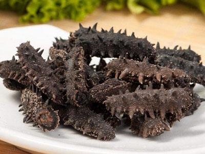 抓住夏天的尾巴，趕緊吃海參，這些好處你要知道